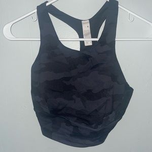 Lululemon camo sports bra